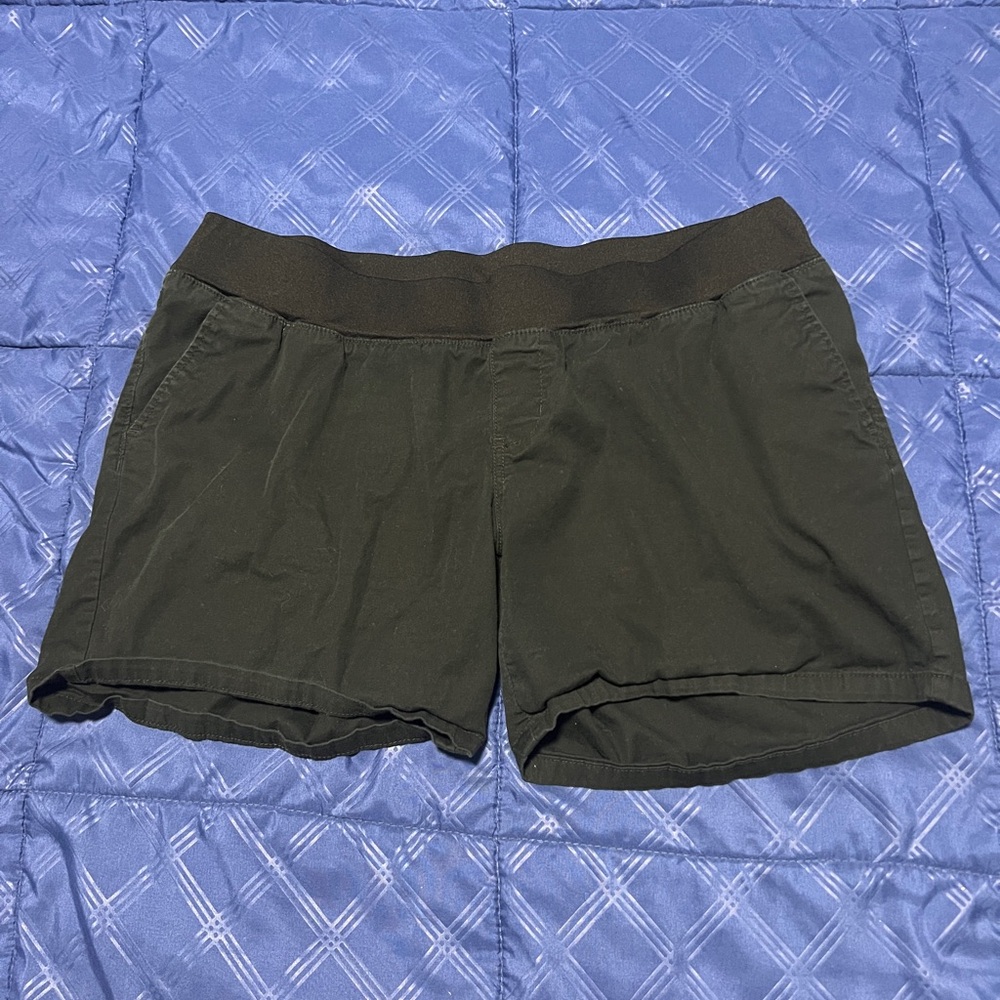 Liz Lange Maternity Black Athletic Shorts with Elastic Waistband
